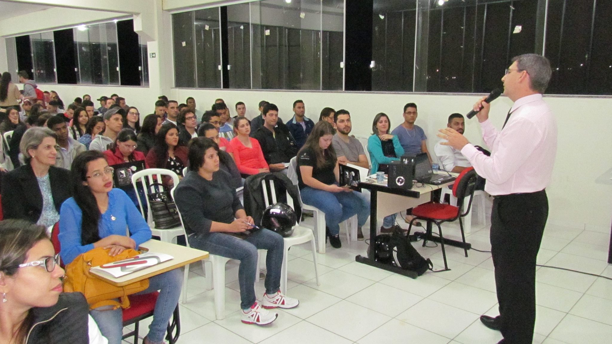 Semana Acadêmica da Faculdade Unicampo contou com a participação de mais de 600 pessoas