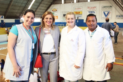 Acadêmicos de enfermagem da Faculdade Unicampo realizam trabalhos de primeiros socorros no XII jogos primários de Campo Mourão