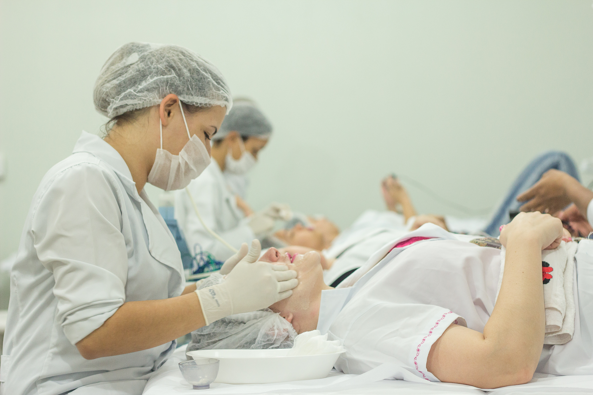 Centro de Estética e Cosmética da Faculdade Unicampo atendeu mais de 600 pessoas