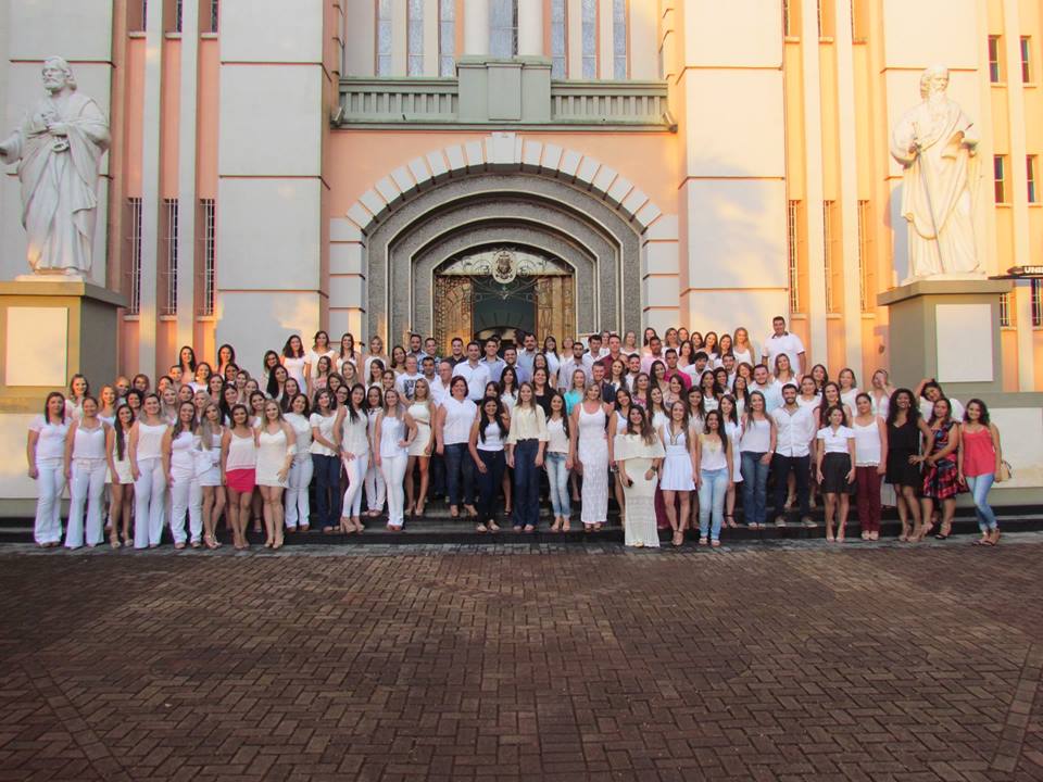 Formandos da Faculdade Unicampo participam de Culto Ecumênico
