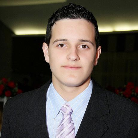Acadêmico de Serviço Social da Faculdade Unicampo é aprovado em Mestrado da Universidade Estadual do Paraná