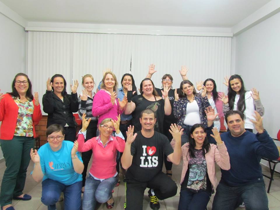Faculdade Unicampo abre inscrição para o curso de Libras