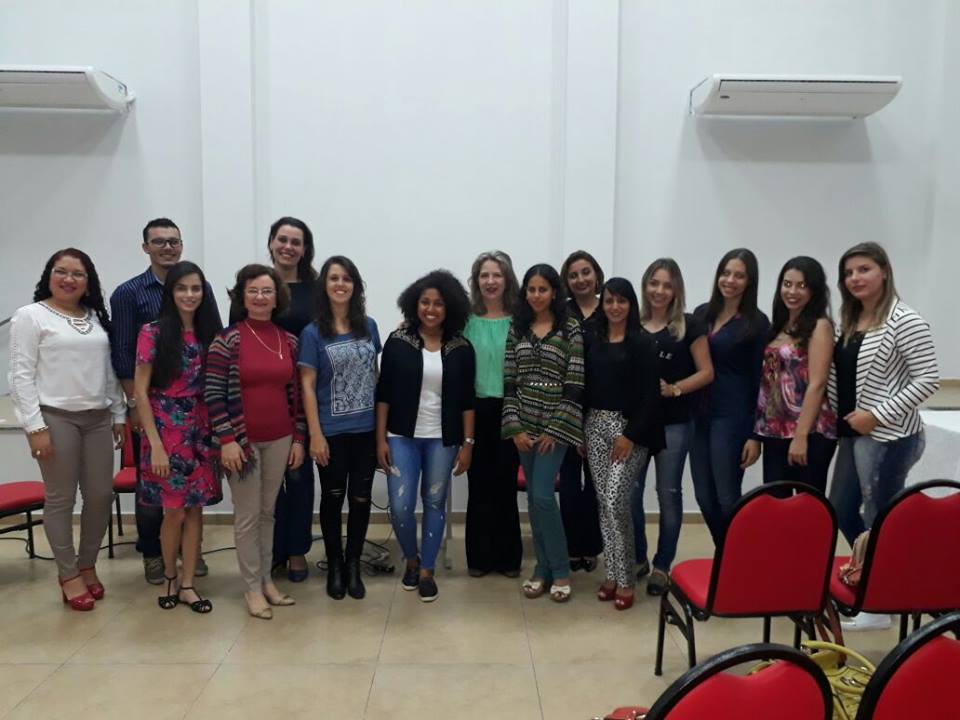 Coordenador de Psicologia da Unicampo participa de entrega de carteiras de identidade profissional a novos psicólogos