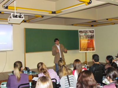 Câncer é tema de palestra para o curso de Psicologia da Unicampo