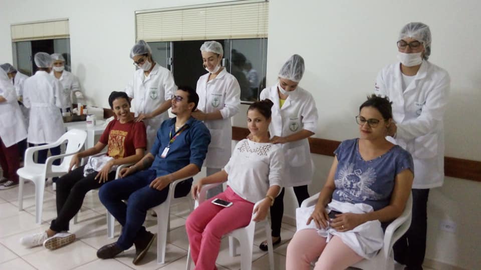 ACADÊMICAS DE ESTÉTICA E PSICOLOGIA DA UNICAMPO REALIZAM PROJETO UNIFICADO NA SANTA CASA