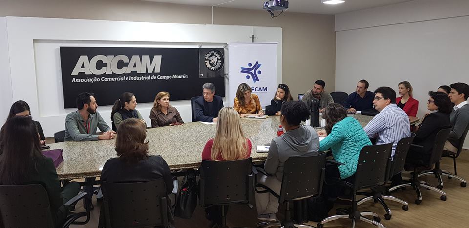 Coordenadores da Faculdade Unicampo participam de reunião sobre saúde no CODECAM