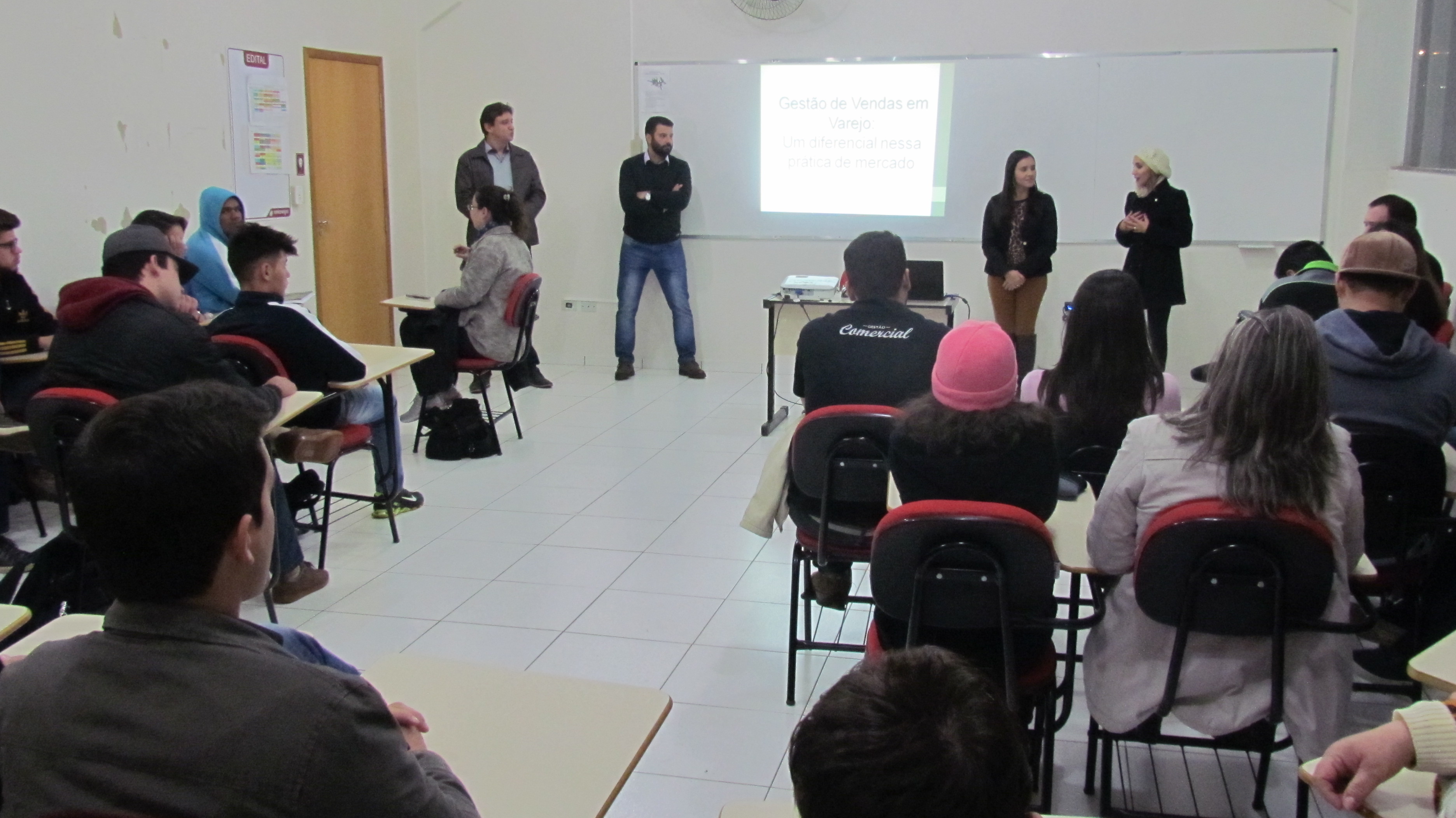Mais de 200 egressos dos cursos de Gestão da Faculdade Unicampo estão no Mercado de Trabalho