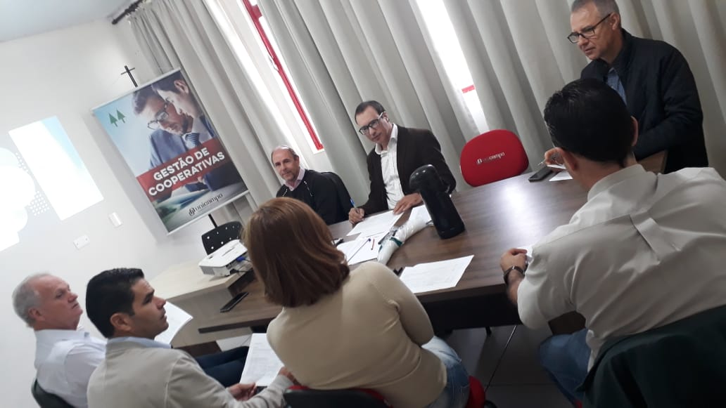 CÂMARA DO AGRONEGÓCIO DO CODECAM REALIZA REUNIÃO NA FACULDADE UNICAMPO