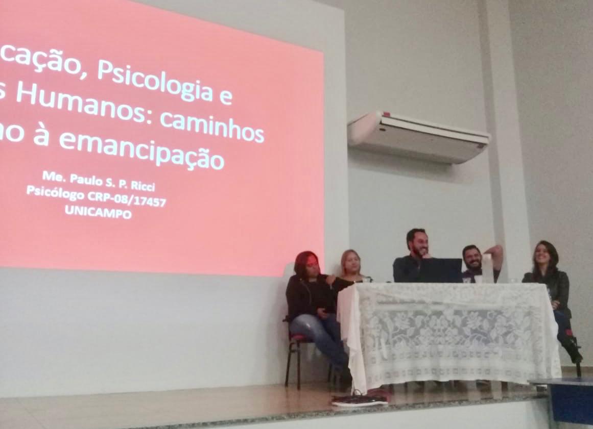 Coordenador do Curso de Psicologia da Faculdade Unicampo Participa de Mesa Redonda sobre Direitos Humanos