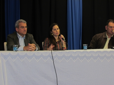 Mesa redonda debateu mercado de trabalho