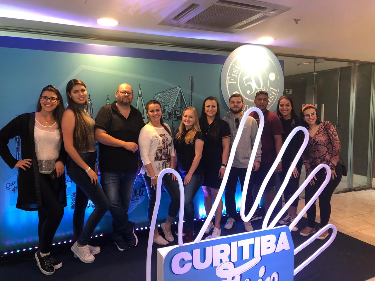 Acadêmicos de Fisioterapia da Faculdade Unicampo participam do evento Curitiba + Fisio