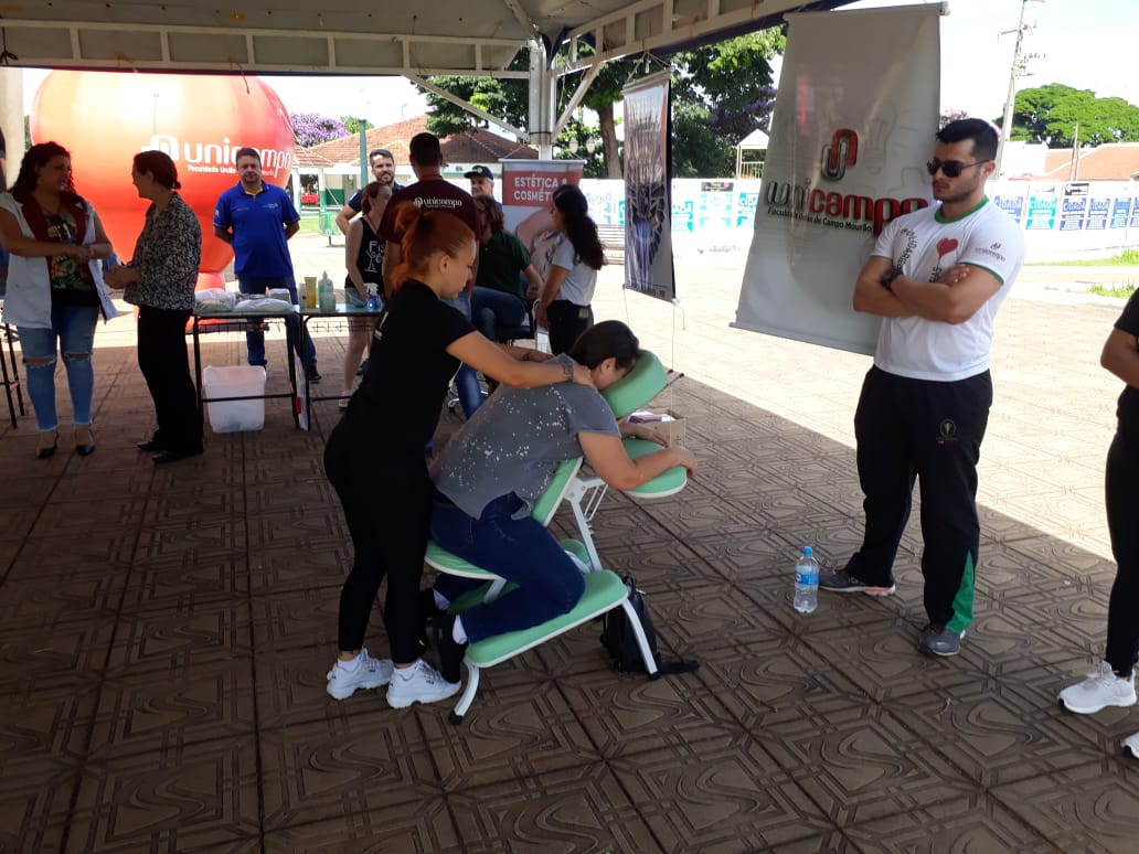 Faculdade Unicampo participa do Rotary Day