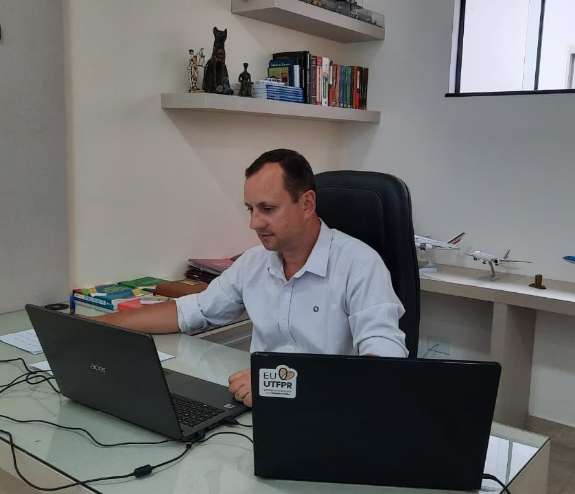 Professor Eriton Arcain concluiu Mestrado no Programa de Pós-Graduação em Inovações Tecnológicas