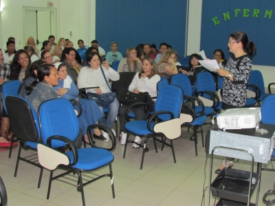 Professora de Psicologia da Unicampo   ministra palestra no Senac   
