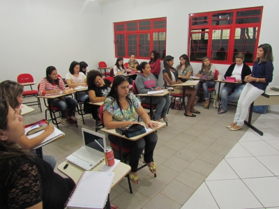 Palestra sobre Saúde Mental e Assistência Social beneficiam acadêmicos de Serviço Social
