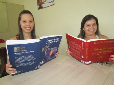 Acadêmicas vencedoras do concurso de redação Meu Futuro na UNICAMPO destacam importância das bolsas de estudos