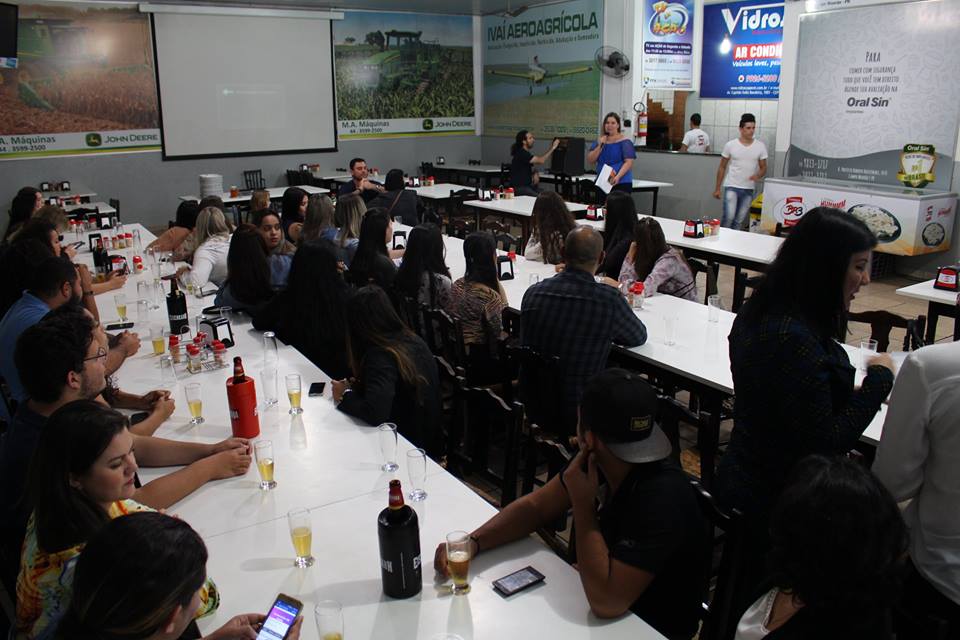 Acadêmicos de Serviço Social da Faculdade Unicampo celebram o dia do Assistente Social