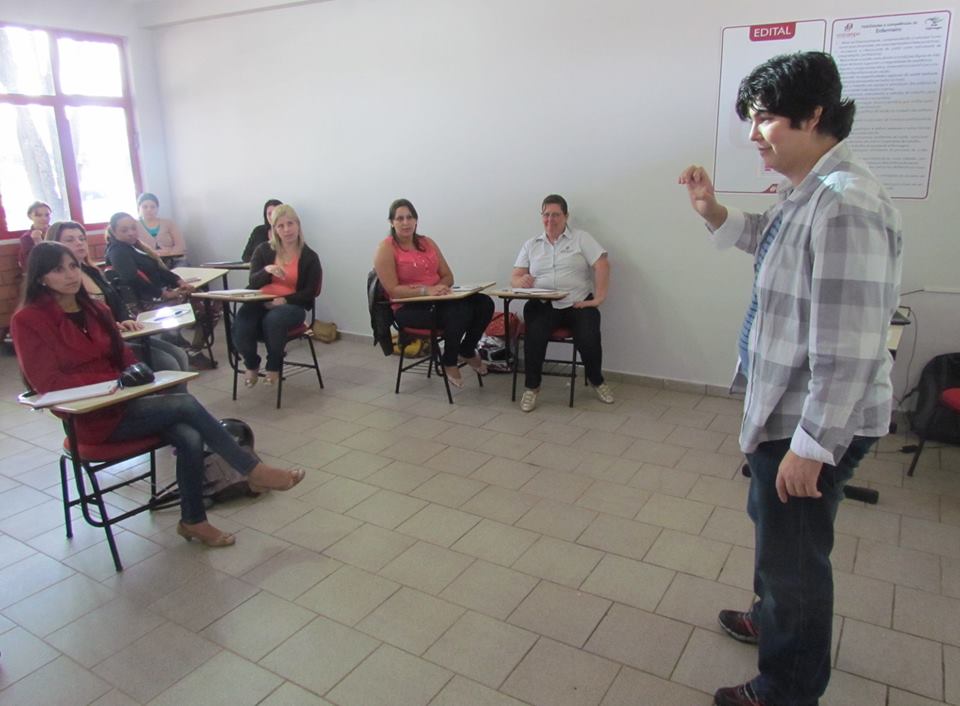 Faculdade Unicampo abre inscrições para o curso de Libras
