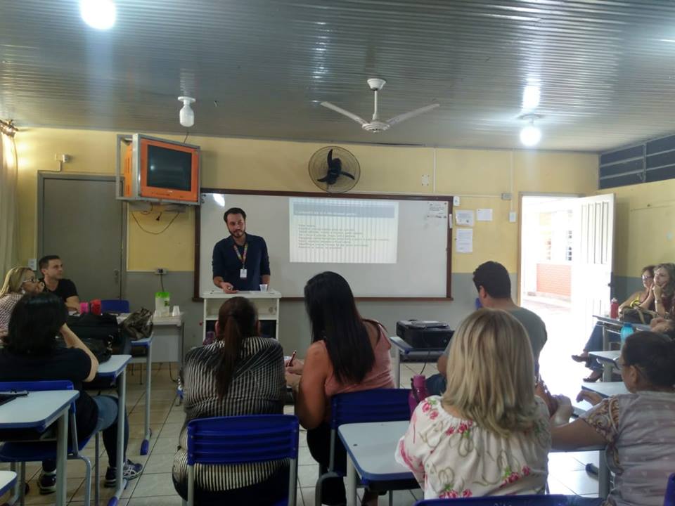 Curso de Psicologia da Faculdade Unicampo participa de Formação Pedagógica da Rede Estadual de Ensino