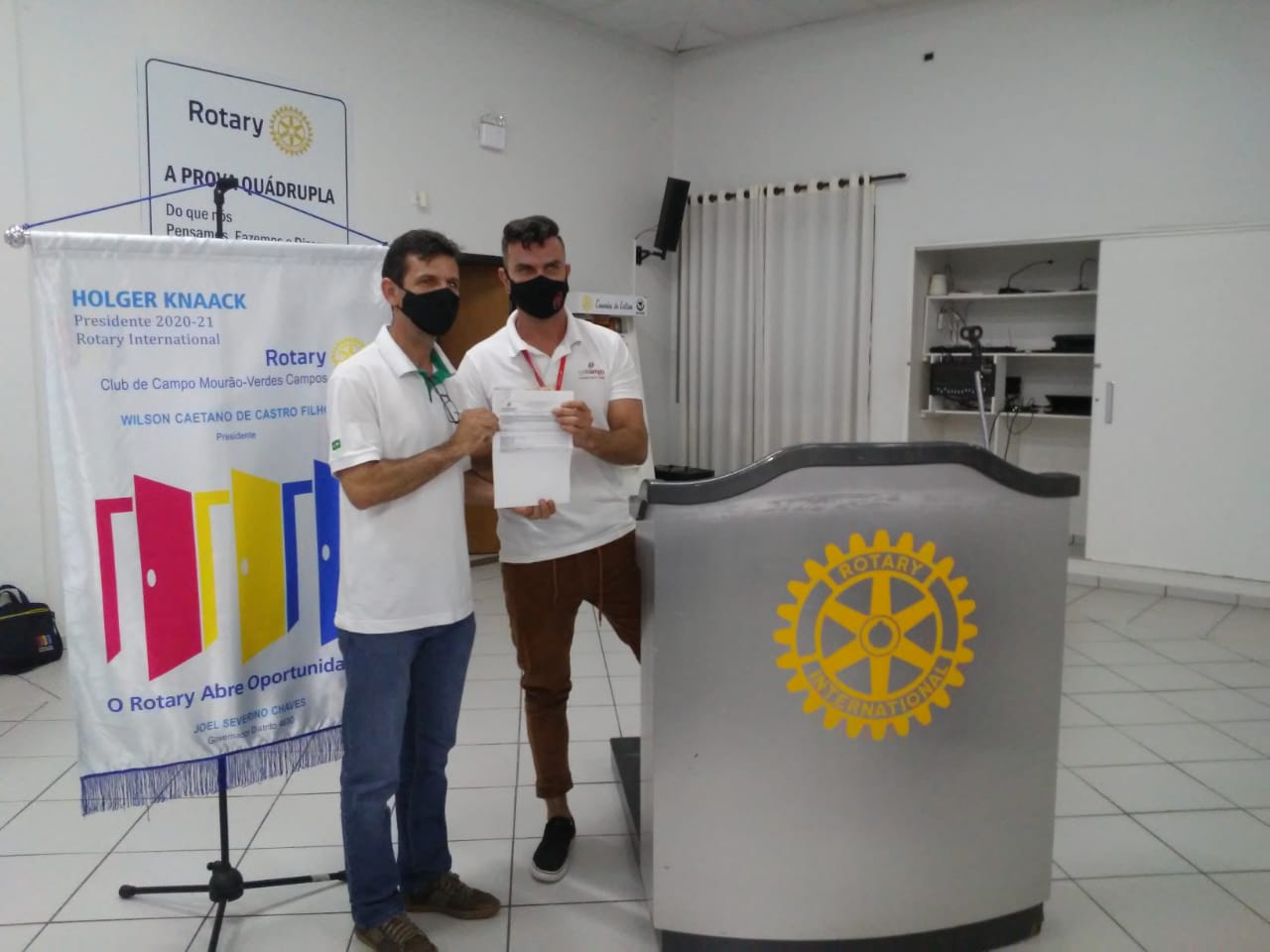 Vestibular Solidário/Unicampo repassa recursos ao Rotary