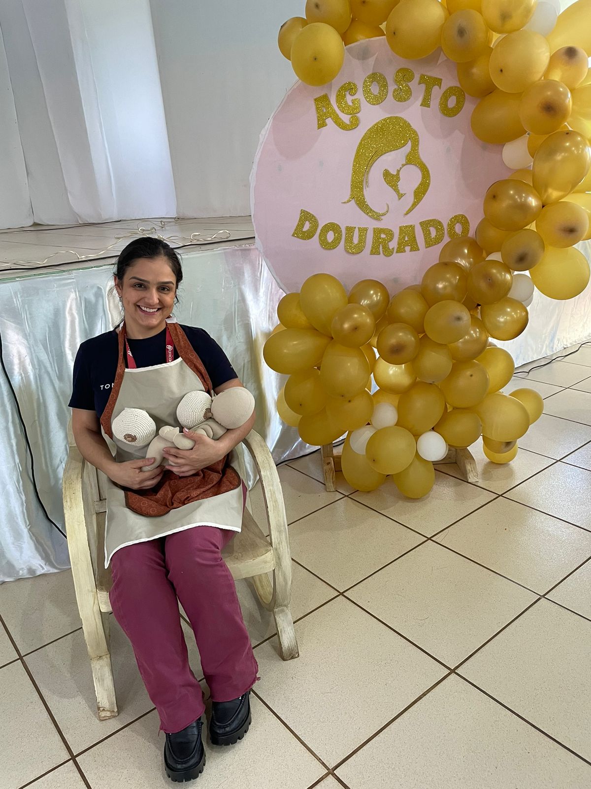 Coordenadora do Curso de Enfermagem contribui para a Celebração do Agosto Dourado com Palestra sobre Aleitamento Materno