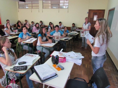 Faculdade Unicampo realiza o Vestibular  2013 neste sábado 