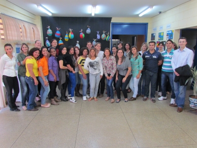 Acadêmicos de Serviço Social Visitam o Cense de Maringá