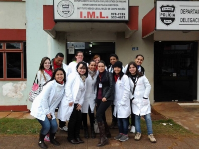 Acadêmicos de Enfermagem da Faculdade Unicampo visitam IML de Campo Mourão